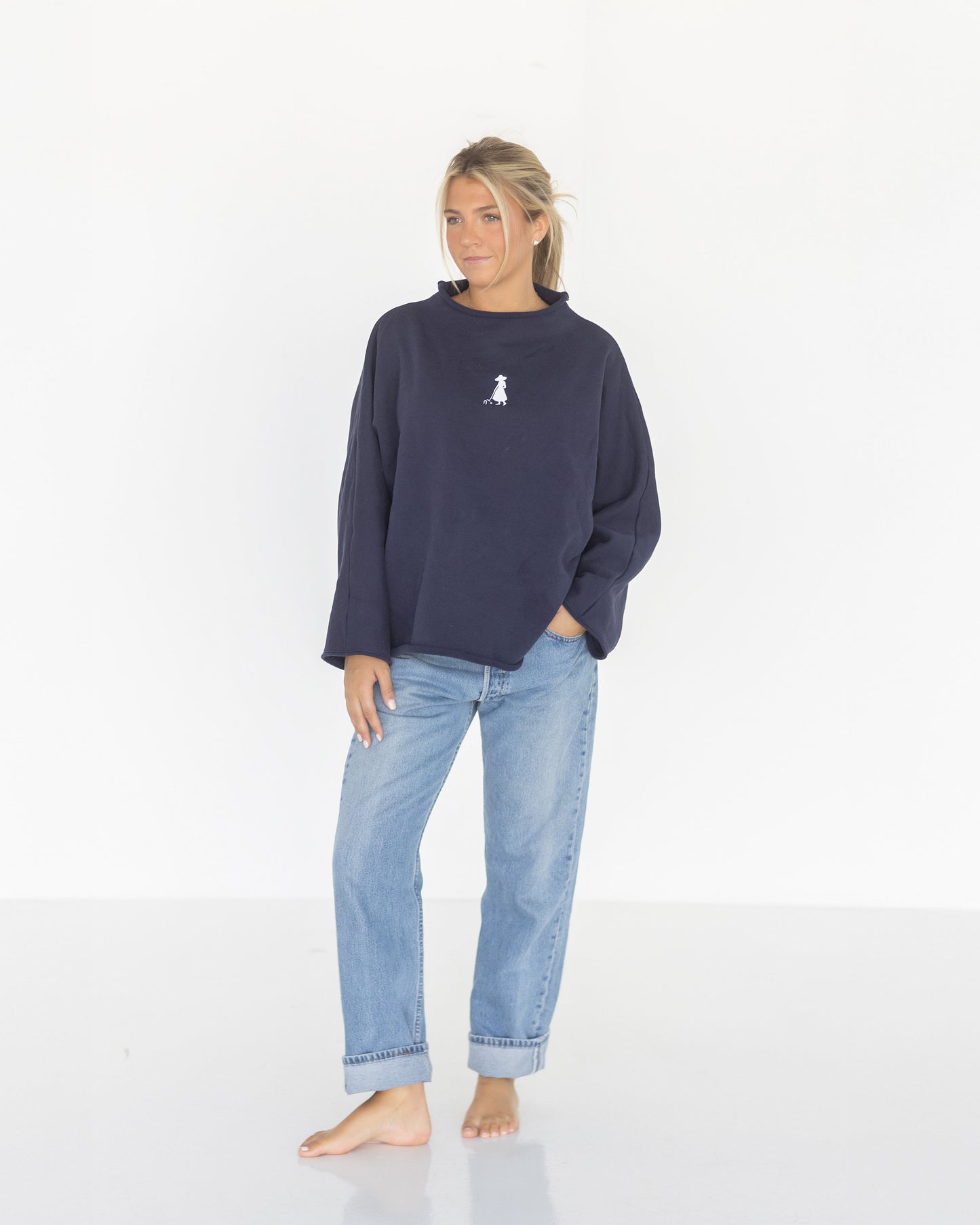 The Old Favorite Sweatshirt in Navy